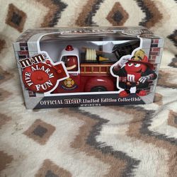 M&M’s Official Limited Edition LE Collectible FIRE TRUCK CANDY DISPENSER