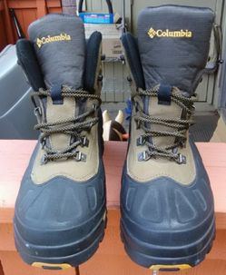 MEN'S WATERPROOF BOOTS