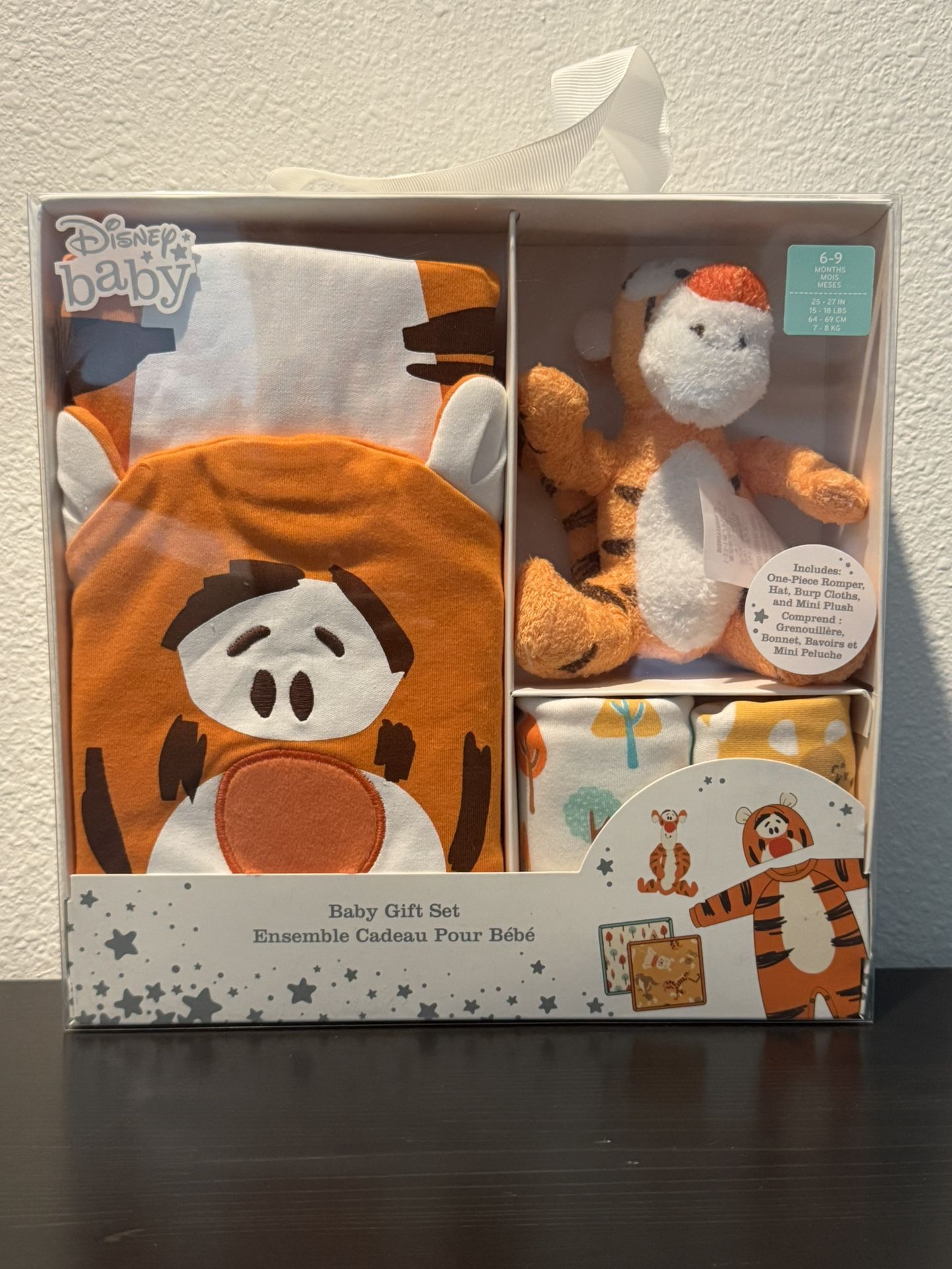 Disney Baby Tigger Gift Set 6-9 Months Romper Hat Burp Cloths Plush Doll NEW