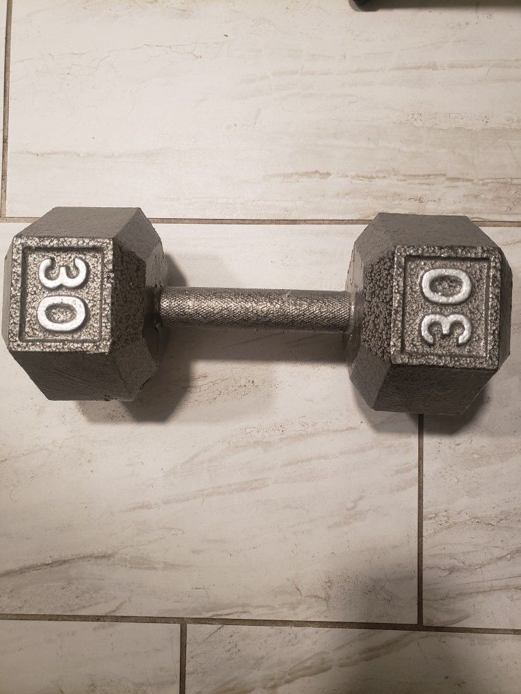 30 POUND DUMBELL