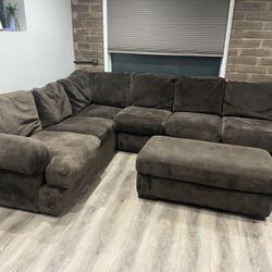 Couch/sectional