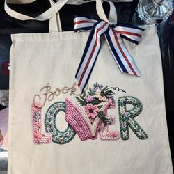 Tote Bag Book Theme 