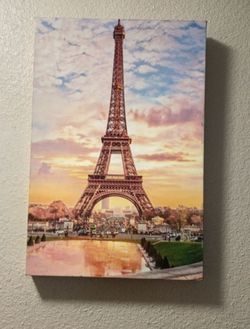 Canvas print of the Eiffel Tower in Paris