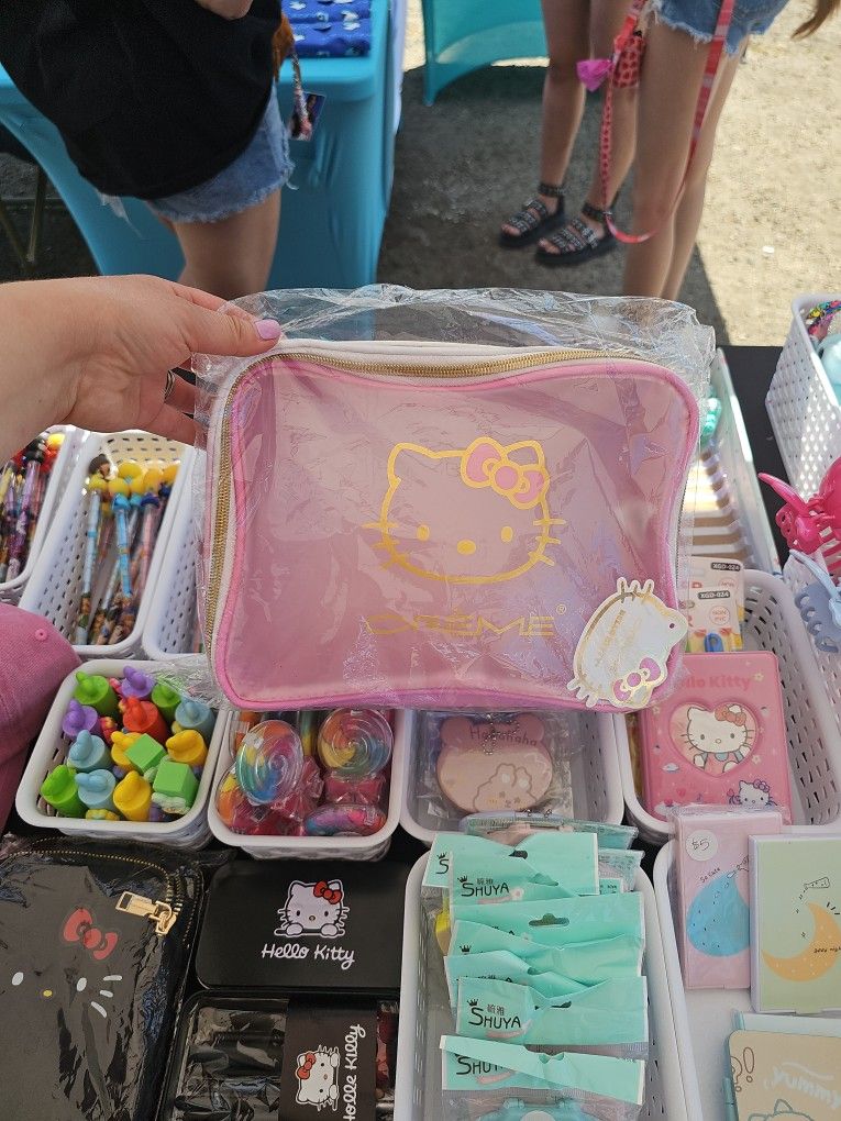 Hello Kitty Makeup Travel Bag