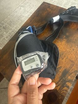 2-in-1 Fitness Set: New Running Hydration Waist Belt + Water Bottle + New Digital Pedometer
