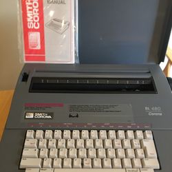 Vintage Smith Corona SL480 Portable Electric Typewriter with Owner’s Manual  