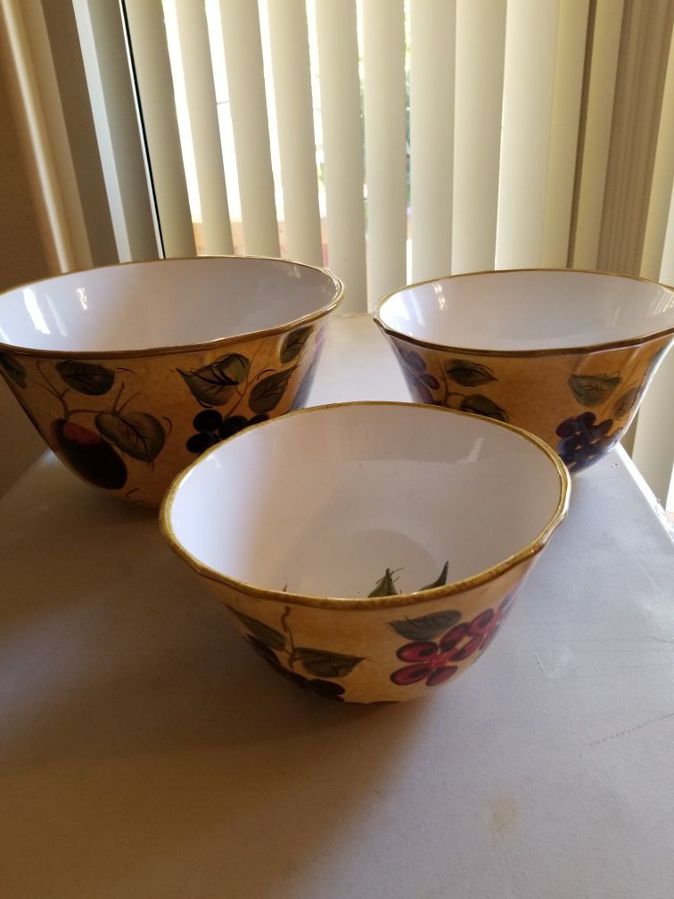 Large Serving Bowls