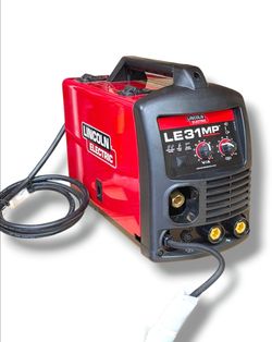 Lincoln Electric LE31 MP Stick Mig Tig Welder New in Box