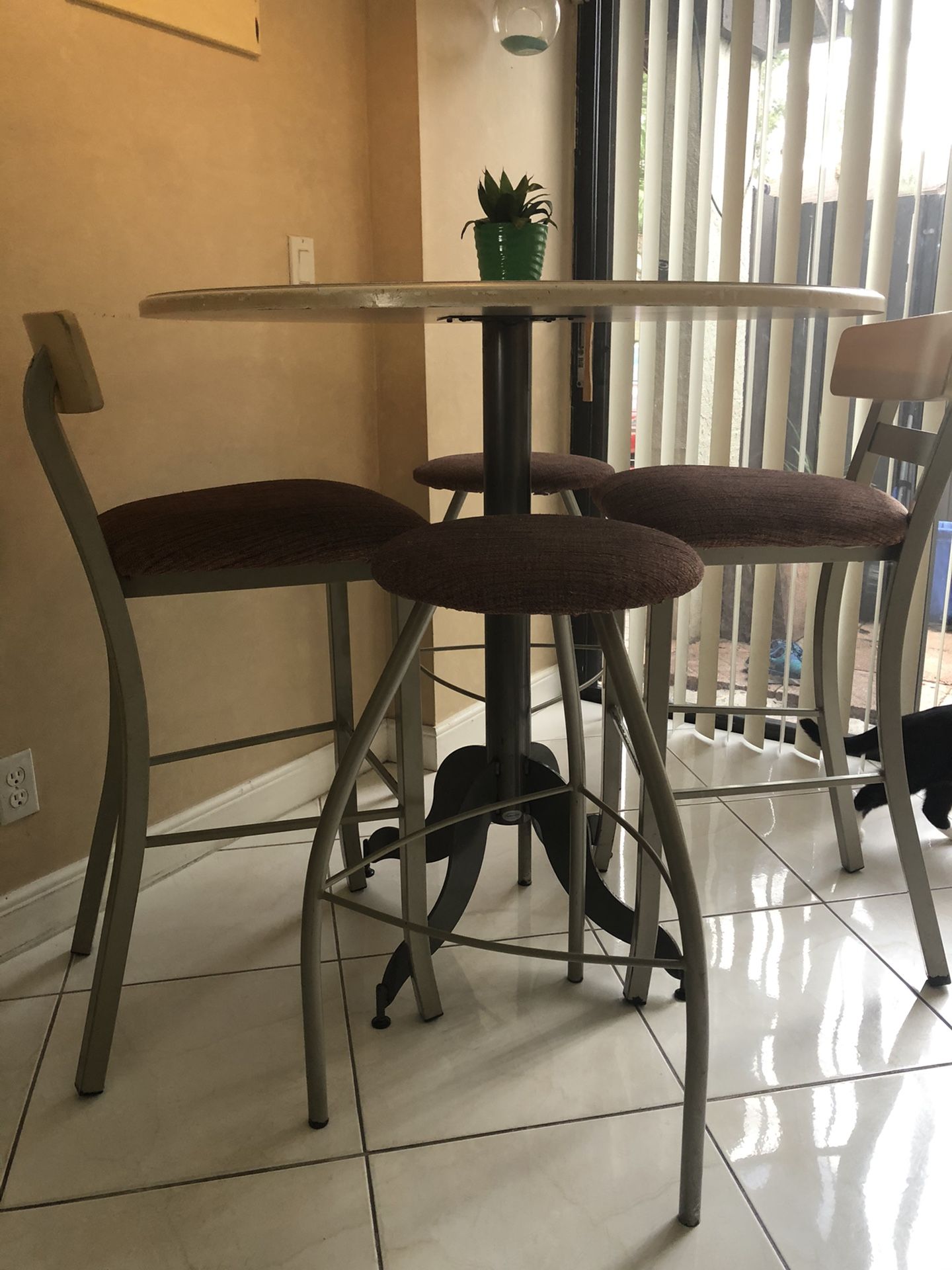 Kitchen Breakfast Table with 4 Stools -Brand AMISCO