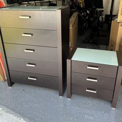 5 Drawer Dresser And 3 Drawer Nightstand Combo