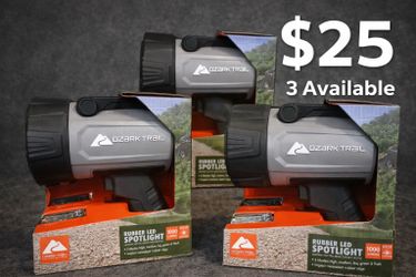 Ozark trail rubber spotlight 1000lumens