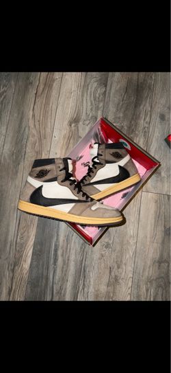 Jordan 1 Travis Scott high size 12