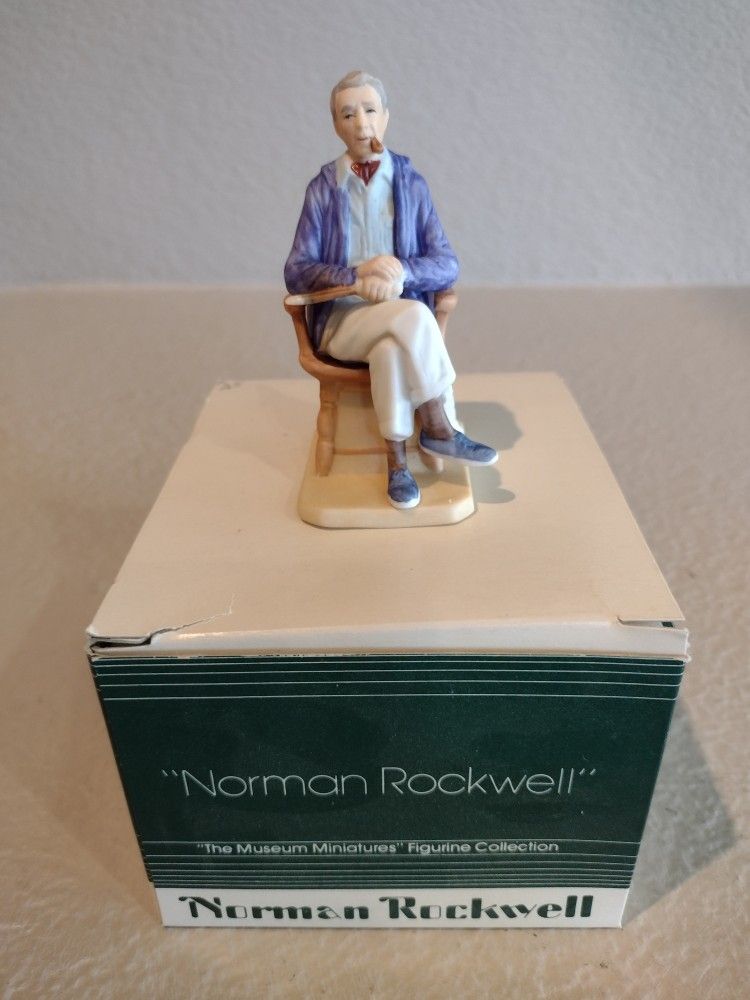 1983 Museum Figurine NORMAN ROCKWELL In Chair With Pipe In Original Box