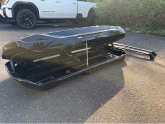 Thule Motion XL Low Cargo Box