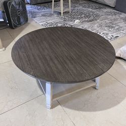 Coffee And End 2 End Tables 
