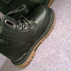 Black Boots Size 7c Kids 