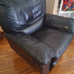 Black Swivel Chair
