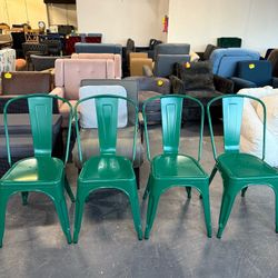 🔥Set of 4🔥Metal dining chairs industrial style stackable metal chairs for restaurant farmhouse bistro indoor outdoor (green)  💰80$