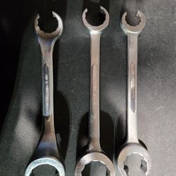 Indestro Line Wrenches