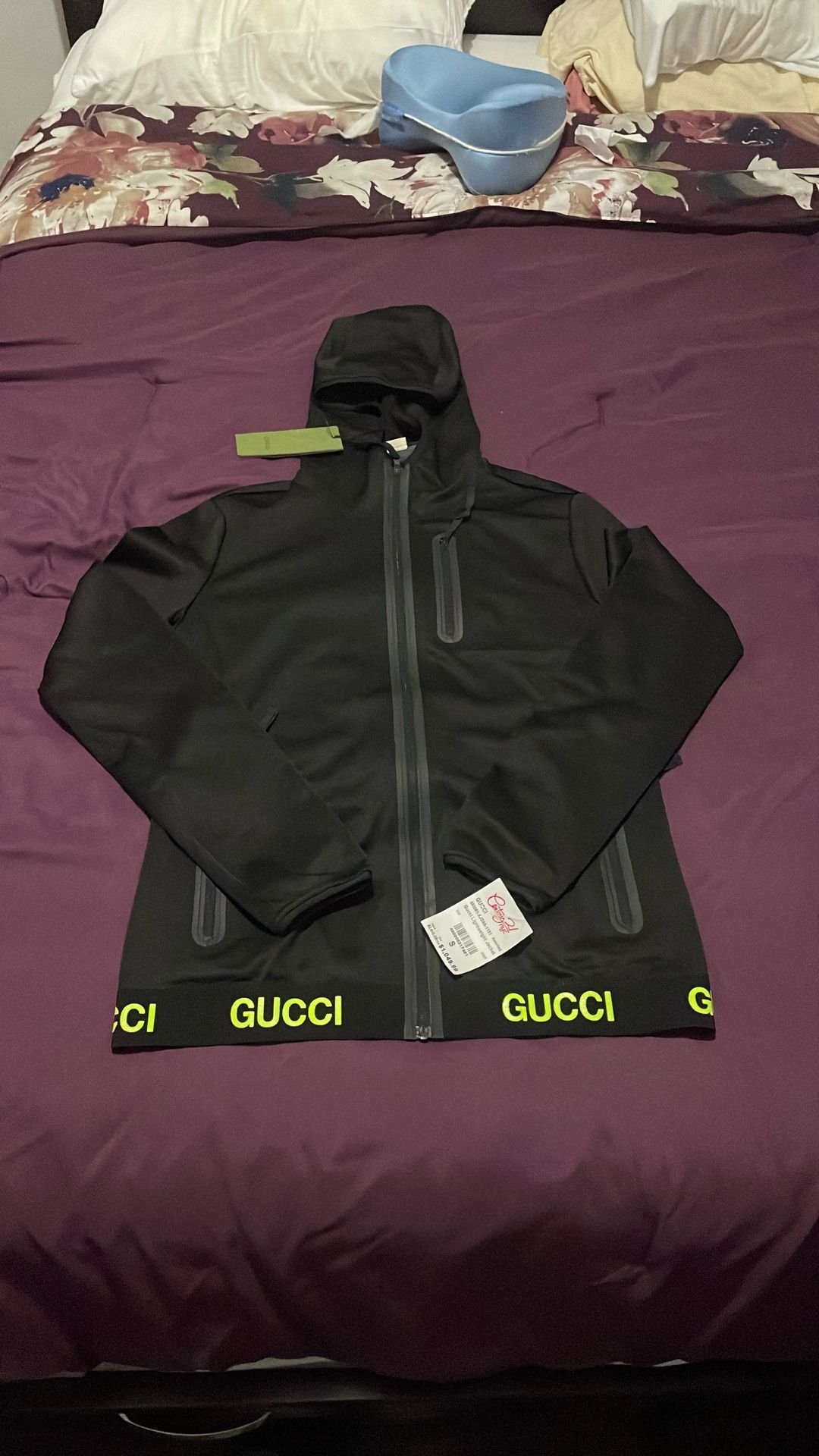 Gucci