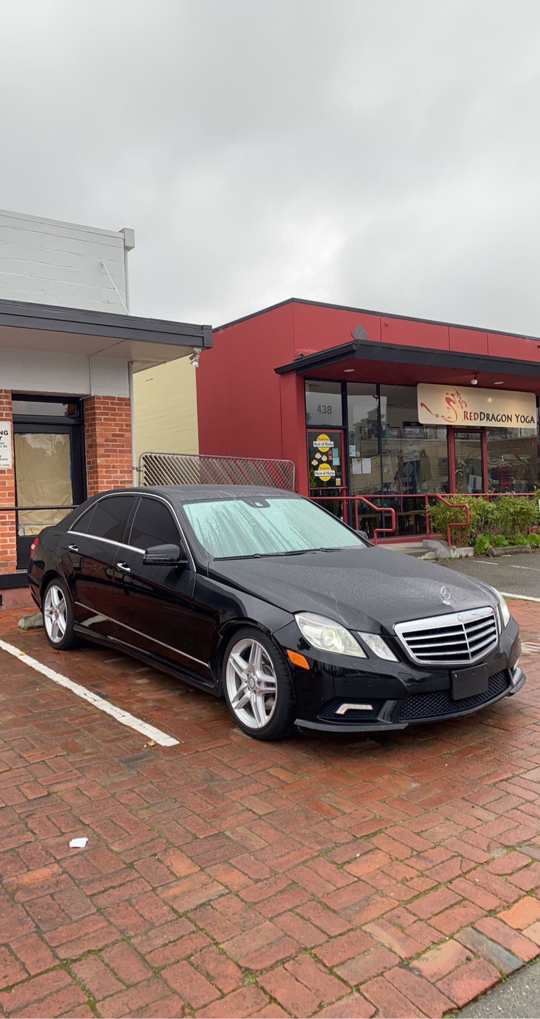 Mercedes E(contact info removed)