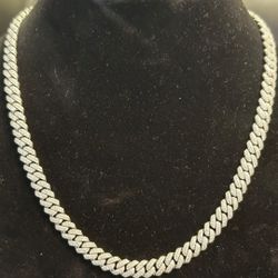 Moisinite Cuben Chain 