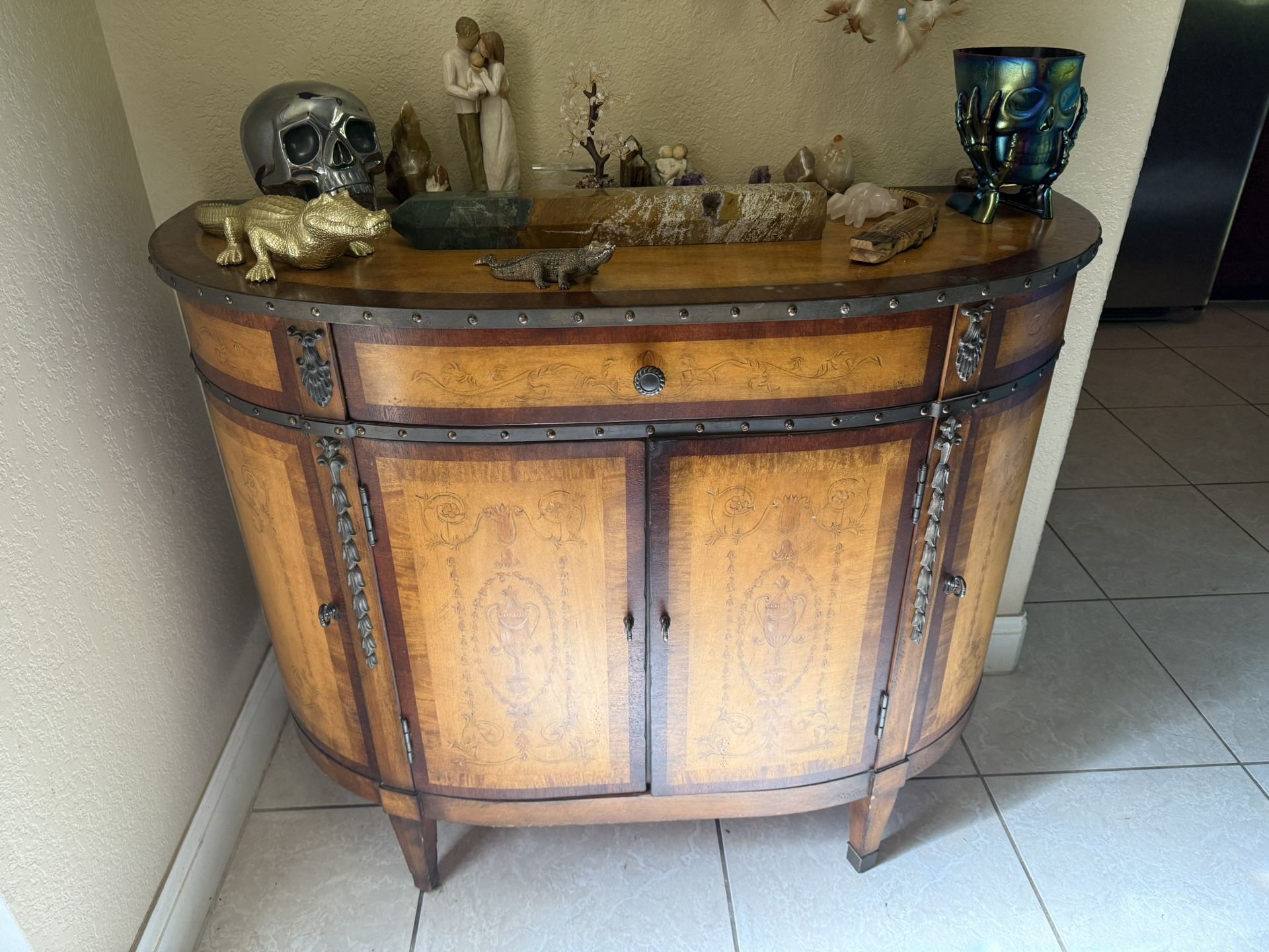 Front Door Entry Table With 