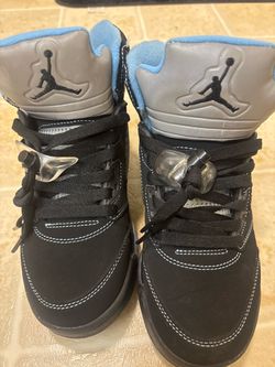 Air Jordan 5 Black UNC Blue Sneakers