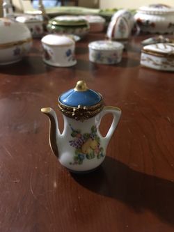 VTG Limoges Hand Painted Coffee Pot or Hot Water Pot to Dilute Tea- Rare