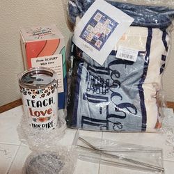 Teacher Appreciation  gift set with insulated tumbler  and 50×60 inch blanket
