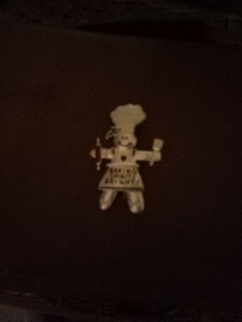 Baking Spirits Bright Lady Gingerbread Pin Broch Brand New