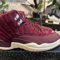 Jordan 12 Bordeaux 