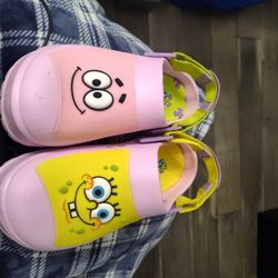 Size 8 SpongeBob Shoes