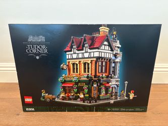 Lego Icons 10350 Tudor Corner factory sealed