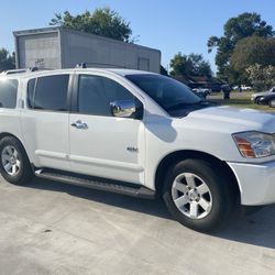 Nissan Armada 