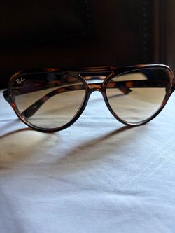 Ray bans