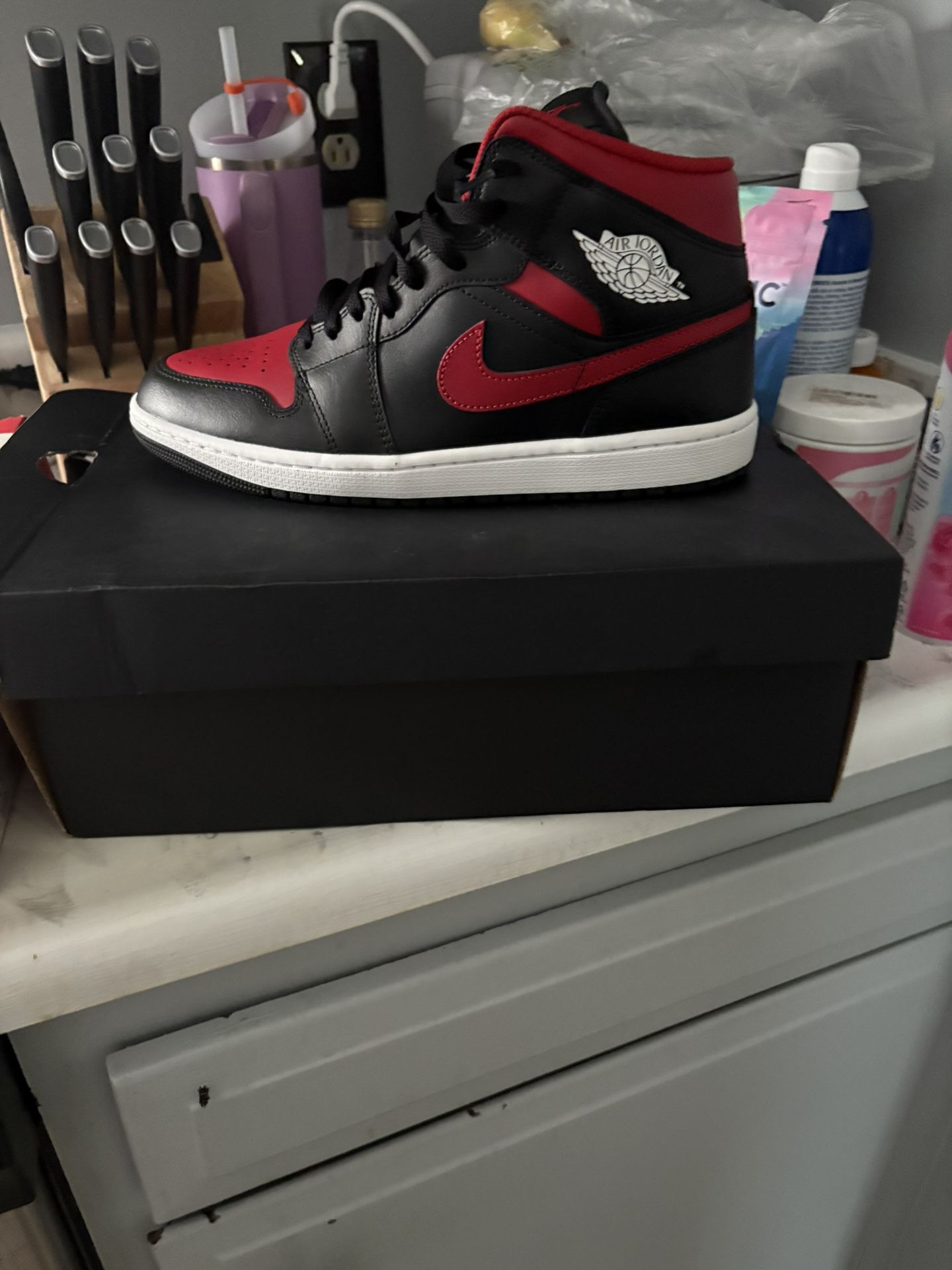 Air Jordan 1 Mid