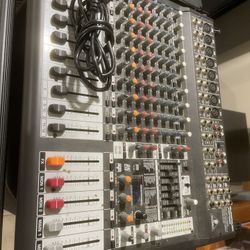 DJ mixer  ,everything is working good and very good condition.
