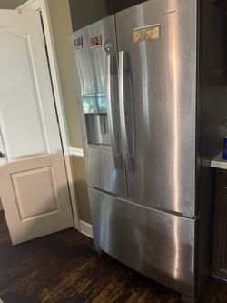 Amana Refrigerator 