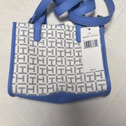 Tommy Hilfiger Cross Body Purse 