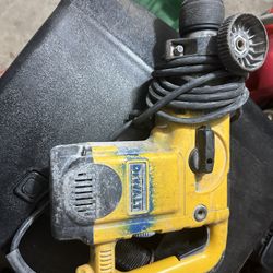 Dewalt SDS Hummer Drill