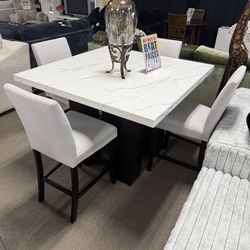 Gorgeous dining set! Easy financing! ❤️🎉😍