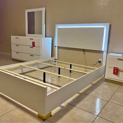 Furniture B edroom Set ! Queen/Full/King Size - Easy Installments 