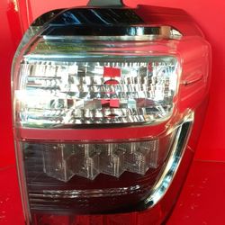2014 2015 2016 2017 2018 TOYOTA 4RUNNER TAIL LIGHT RIGHT SIDE LED LAMP TAILLIGHT