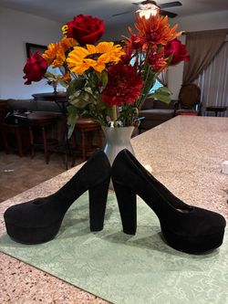 High Heel Shoes $10.00