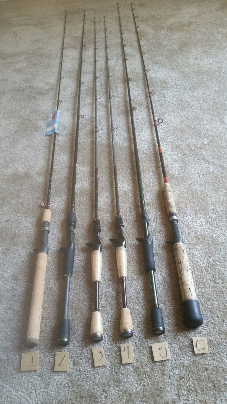 PRICE REDUCED > BAIT CASTING FISHING RODS LOOK! <
