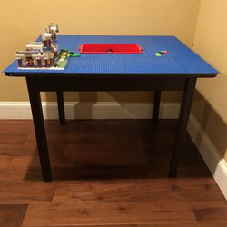 Lego Table Thumbnail
