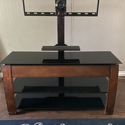 Entertainment Stand With Flat Screen Bracket