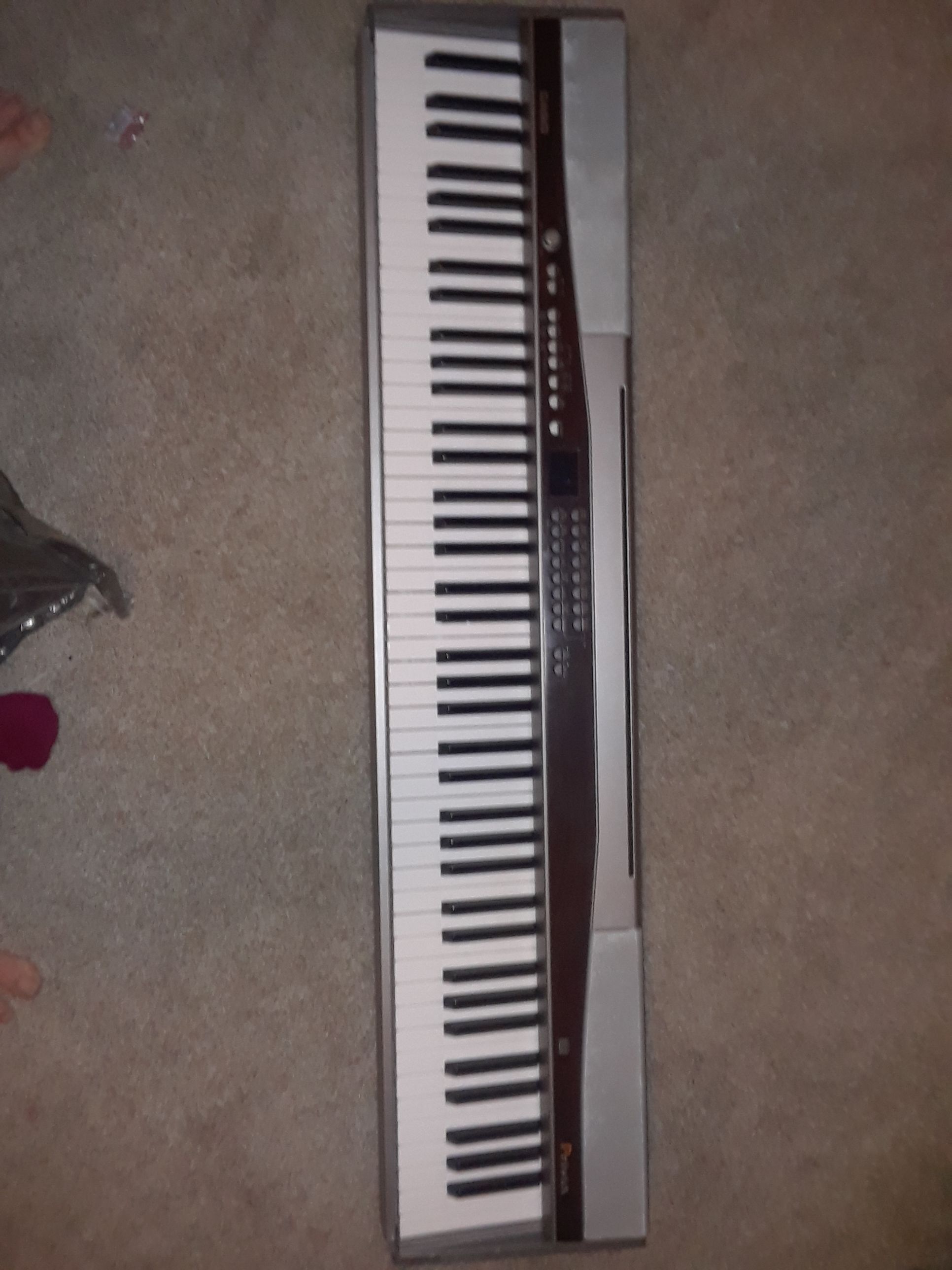 Casio privia px-500L - 81 key with stand