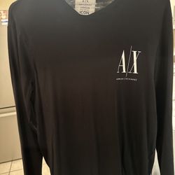 ARMANI EXCHANGE LONG SLEVE FOR MAN SIZE XL GREAT CONDITION 